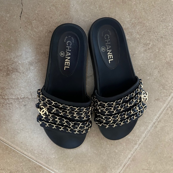 CHANEL Shoes - Chanel navy chain detail slides with gold CC